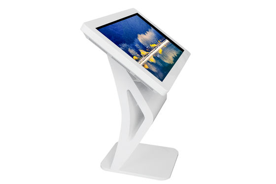 Wechselwirkende Stellungs-digitale Beschilderung LCD des Boden-32inch berühren Bildschirmanzeige RAM 2GB