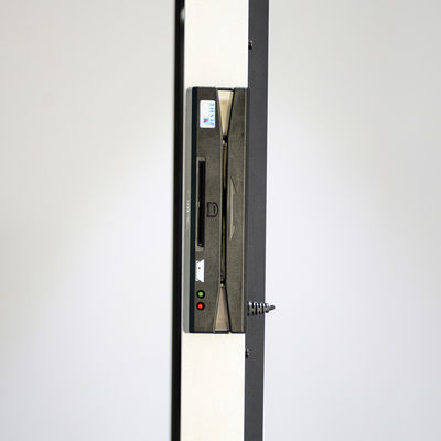 Service-Zahlungs-Kiosk des Selbst49inch ganz im One Touch sortieren Einrichtungskiosk aus